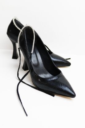 Bilekten Bağlı Dokulu Taşlı Kadeh Topuk Stiletto - SİYAH - 38 resmi