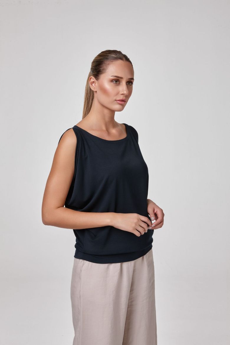 Kadın Kolsuz Kayık Yaka Bluz T-Shirt   LACİVERT P3178LACİVERT resmi
